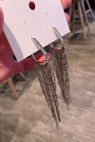 Boucles d’oreilles longues en strass Tassel